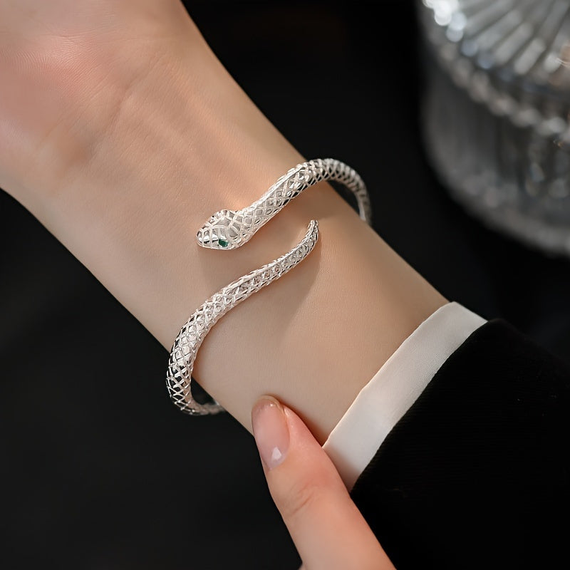 adjustable   themed bracelet made 925 sterling silver