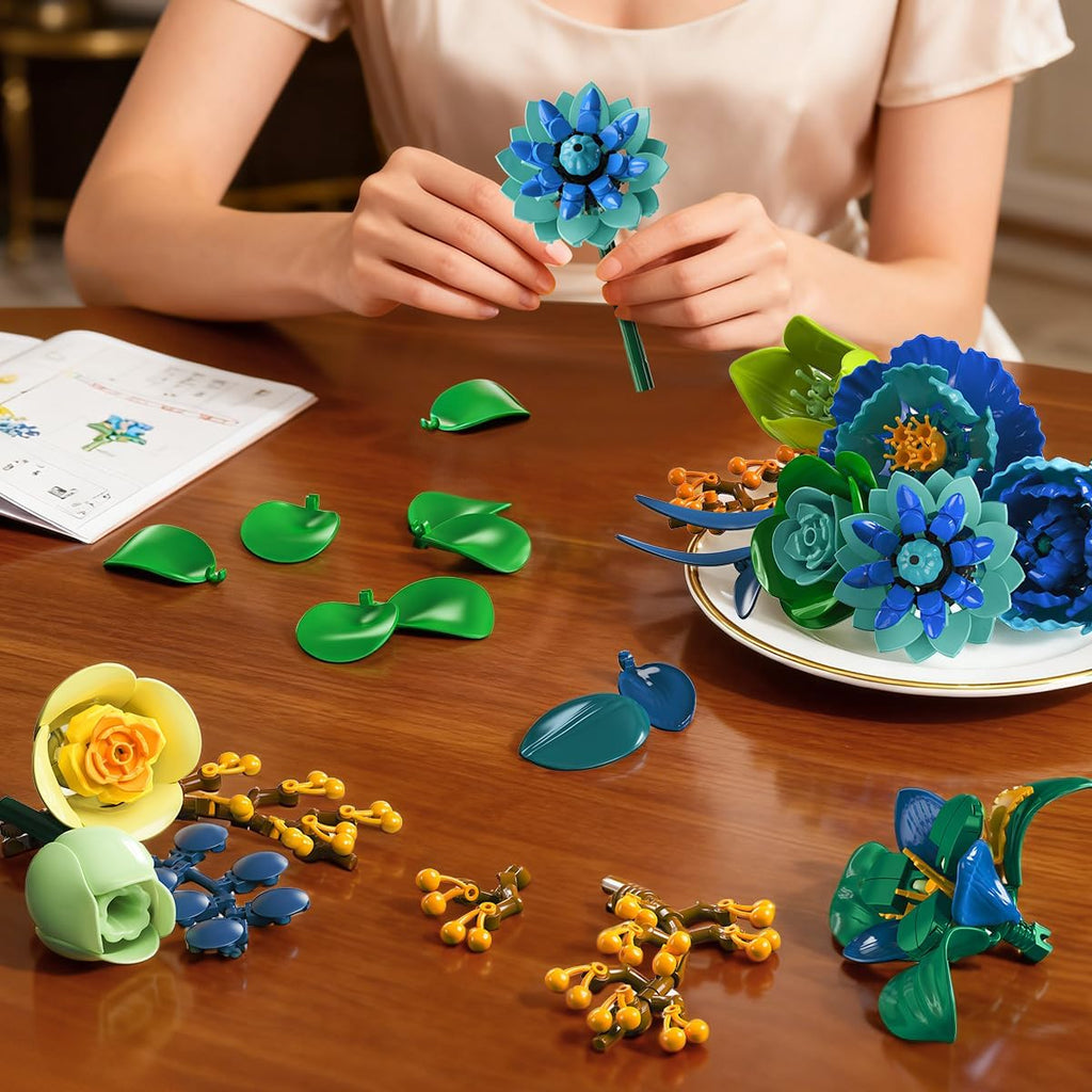 1309pcs scale artificial flower building vase peacock plant