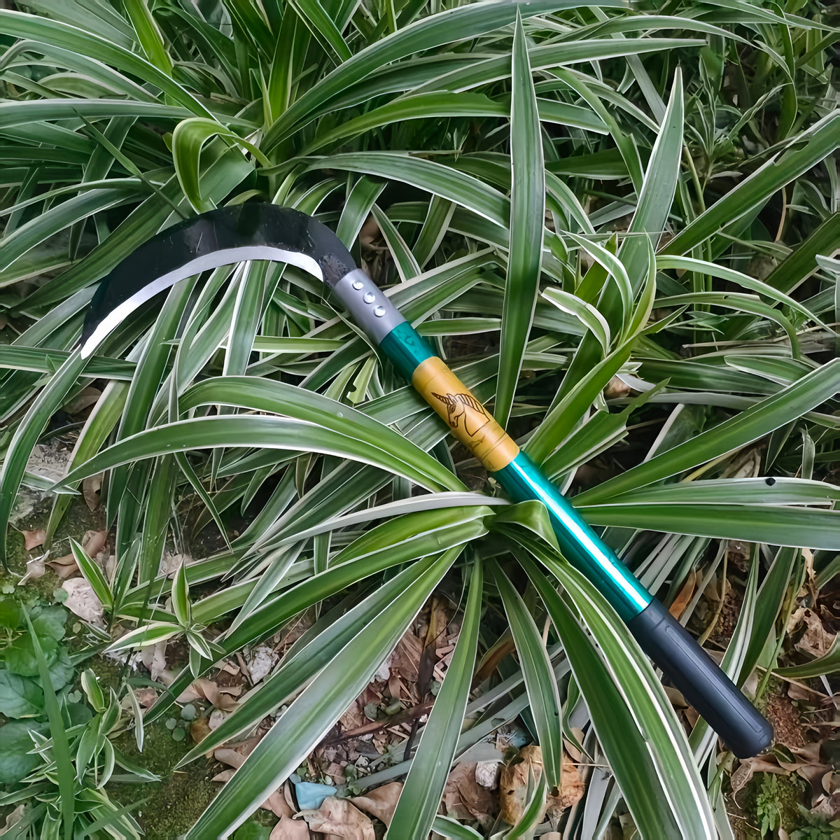 viral green pattern   sharp blade mowing balancing